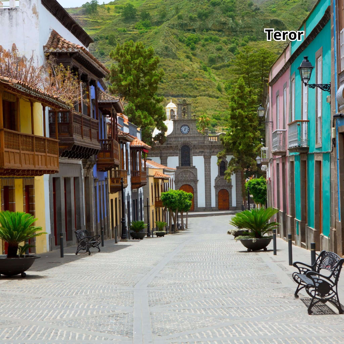Gran Canaria by Bus - Teror & San Meteo Markets